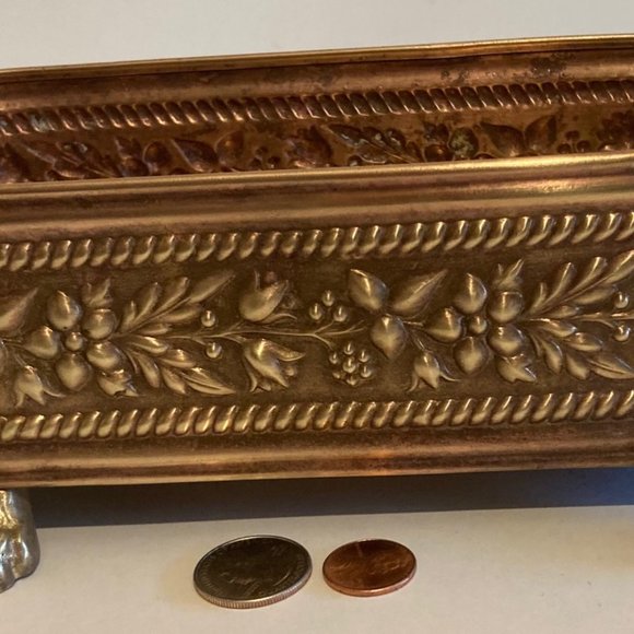 Vintage Metal Brass Planter, Oval, Embossed, 10" x - Picture 2 of 5